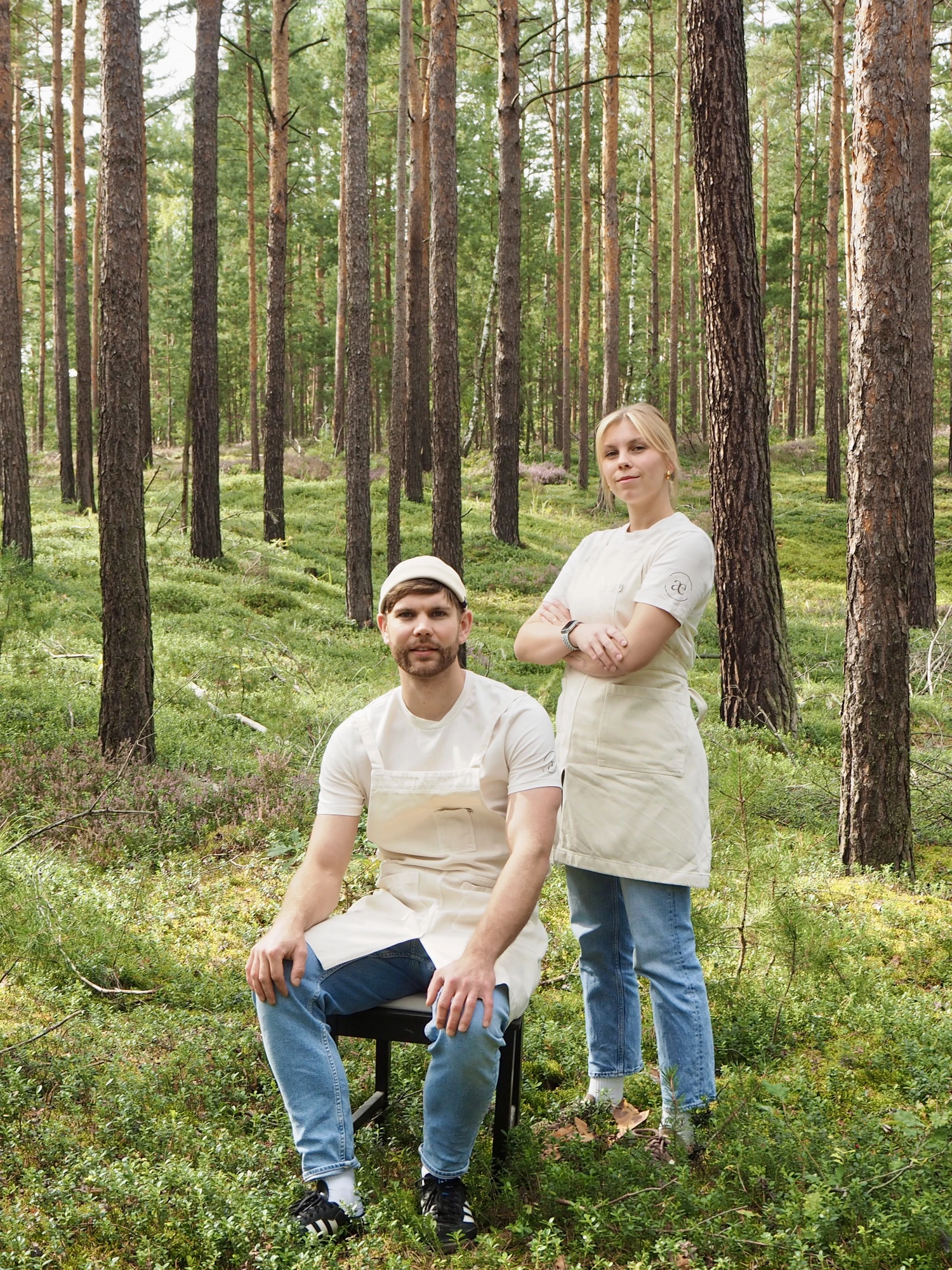 Annabell & Edgar im Kiefernwald